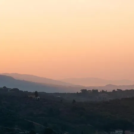 Cozy In With Mountain View Apartman